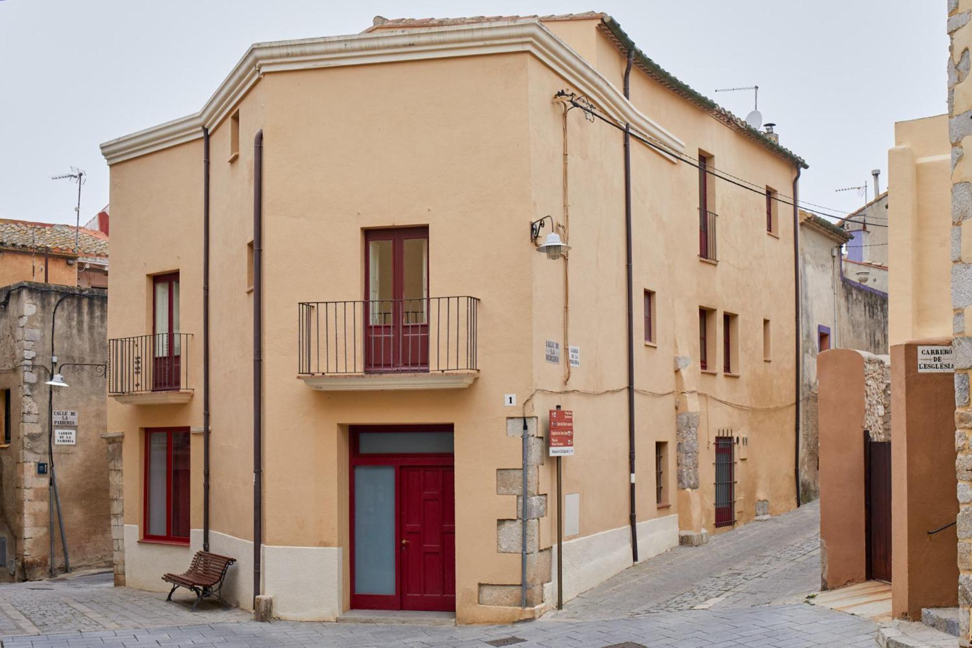 Loft Con Encanto En El Corazon Historico De Peralada Exteriér fotografie